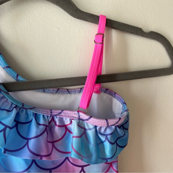 🌼 5/$25 Toddler Mermaid One-Shoulder Swimsuit Size 90 | Ruffle Bathing Suit - Picture 6 of 6